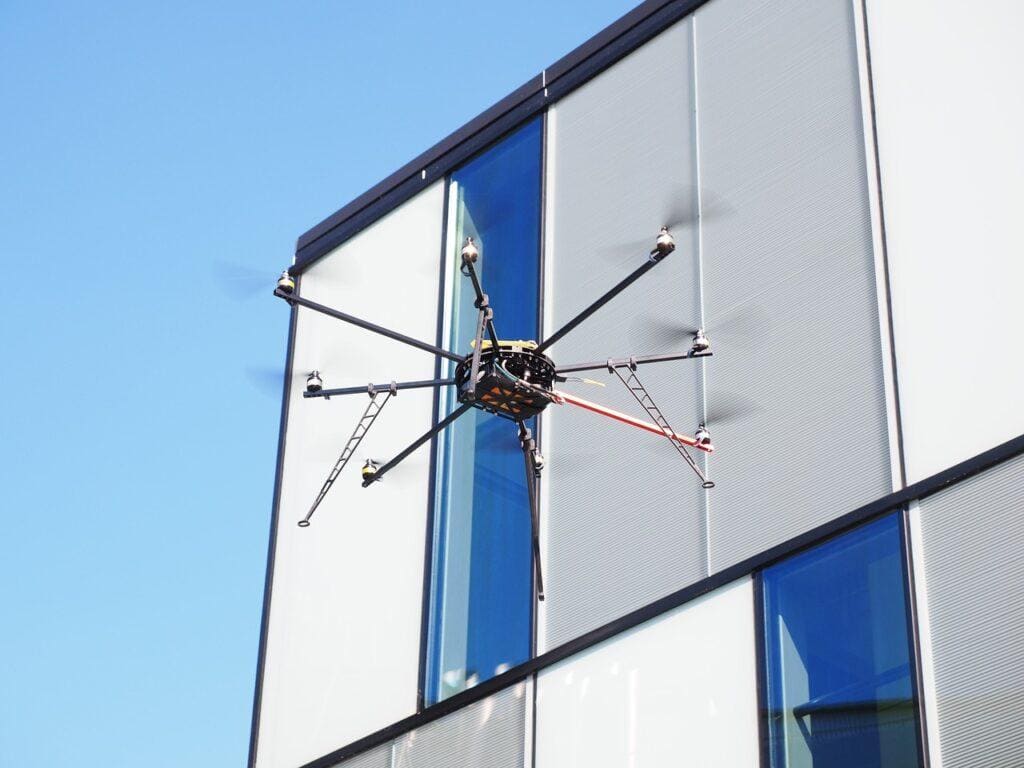 Drone façade inspection
